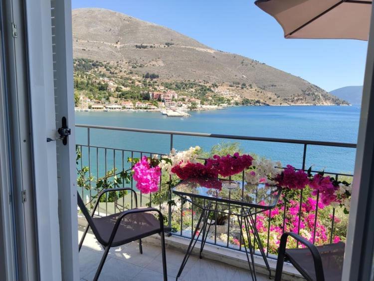 Ballas Apartments Agia Efimia Dış mekan fotoğraf