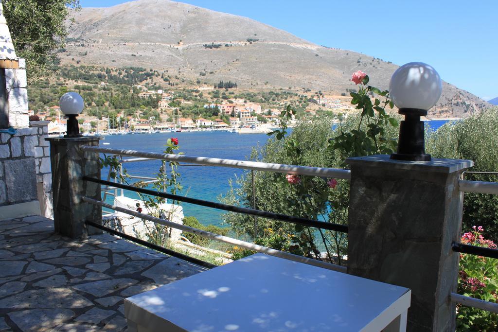 Ballas Apartments Agia Efimia Dış mekan fotoğraf