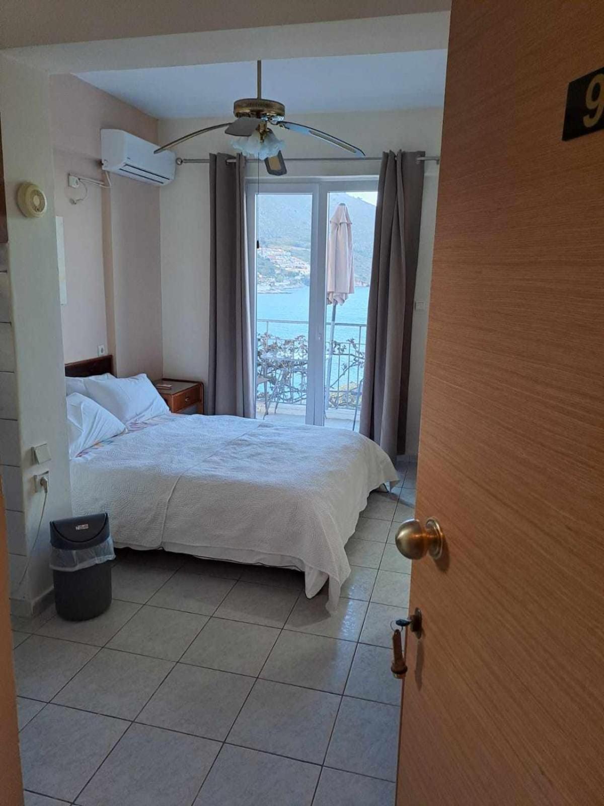Ballas Apartments Agia Efimia Dış mekan fotoğraf